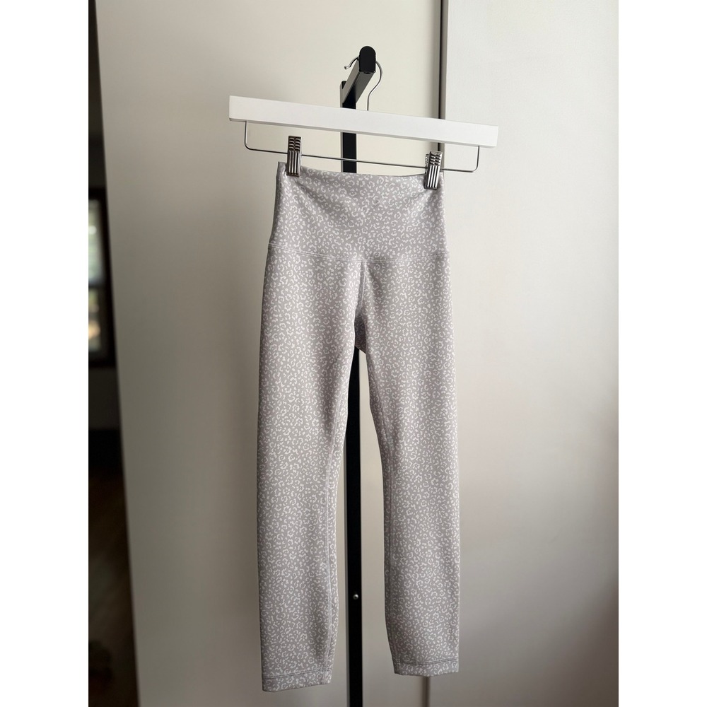 Lululemon Wunder Train High-Rise 25" - Size 0 - Leopard Daisy Starlight Multi
